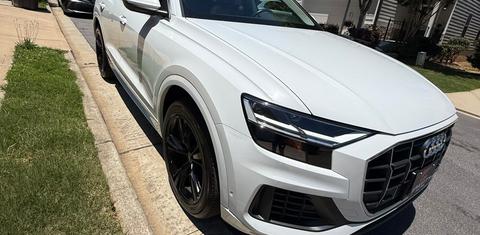 Audi Q8 2021