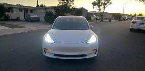 Tesla Model 3 2020