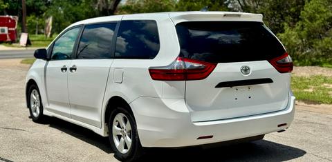 Toyota Sienna 2020