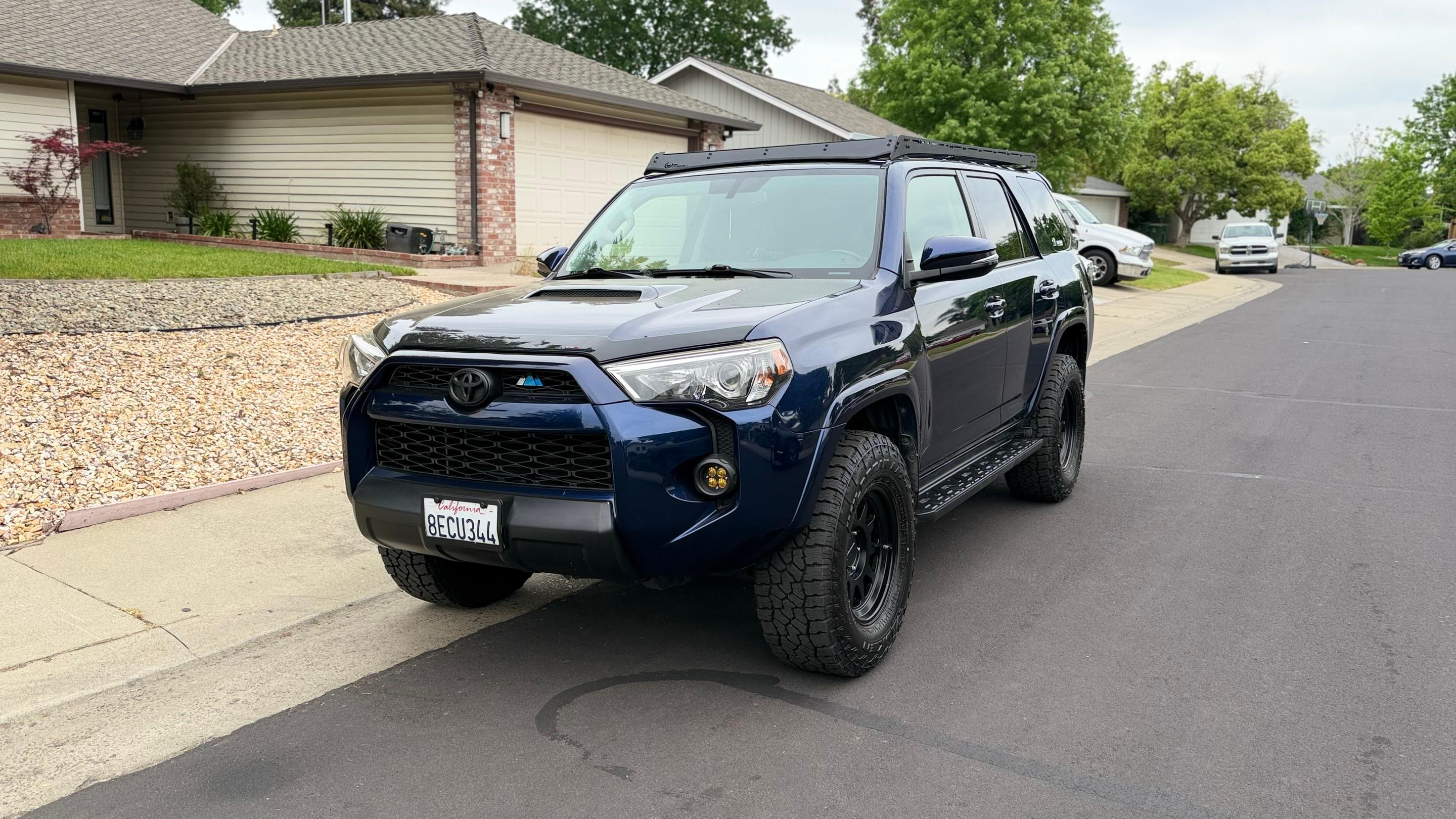 Toyota 4Runner 2016 in Elk Grove, CA