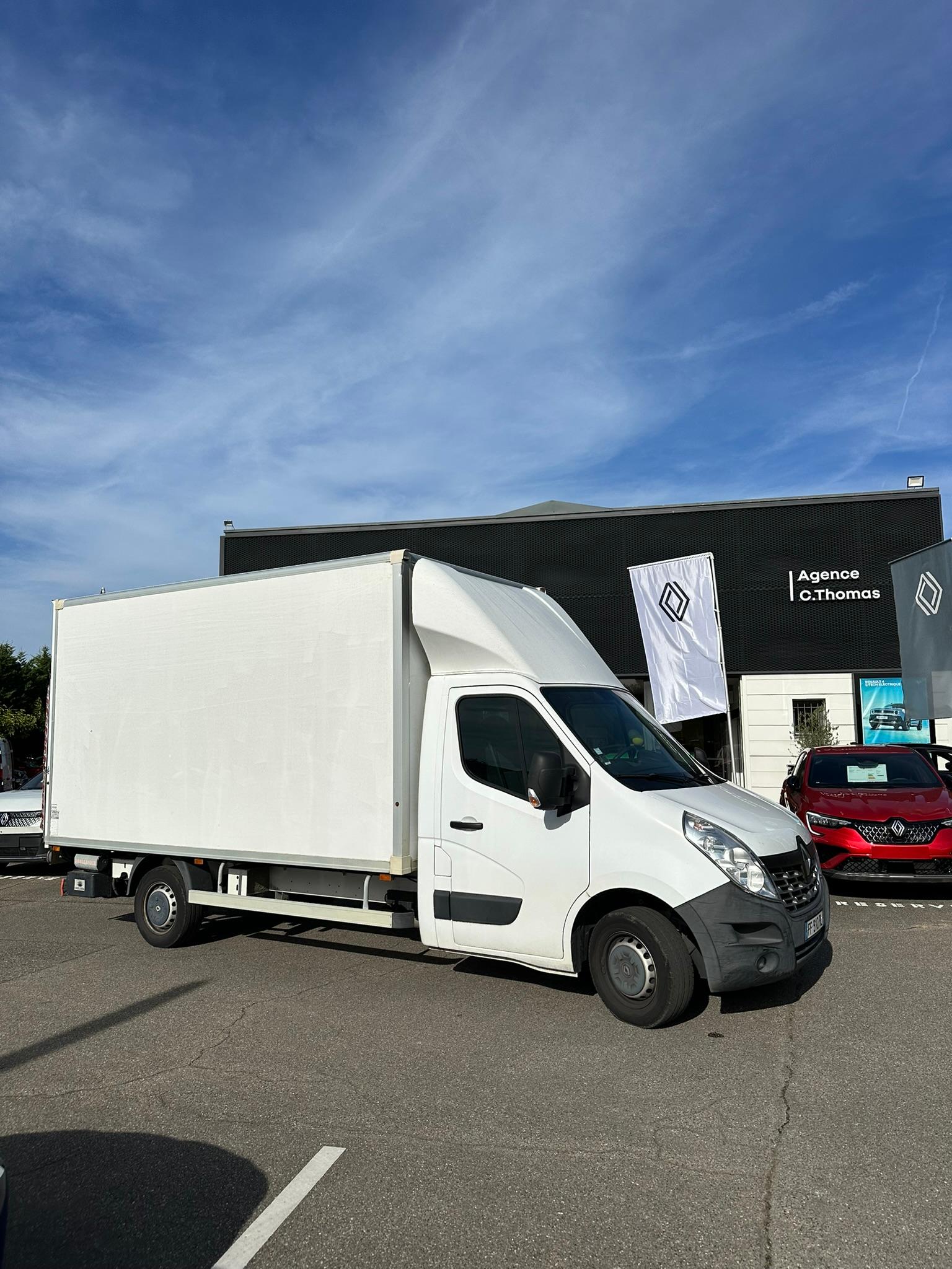 Renault MASTER TRANSPORTS SPECIFIQUES II 2019 à Pechbonnieu