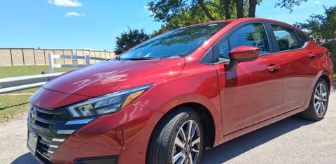 Nissan Versa 2025