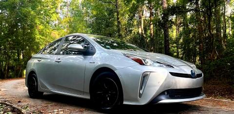 Toyota Prius 2021