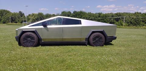 Tesla Cybertruck 2024