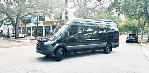Mercedes-Benz Sprinter 2024