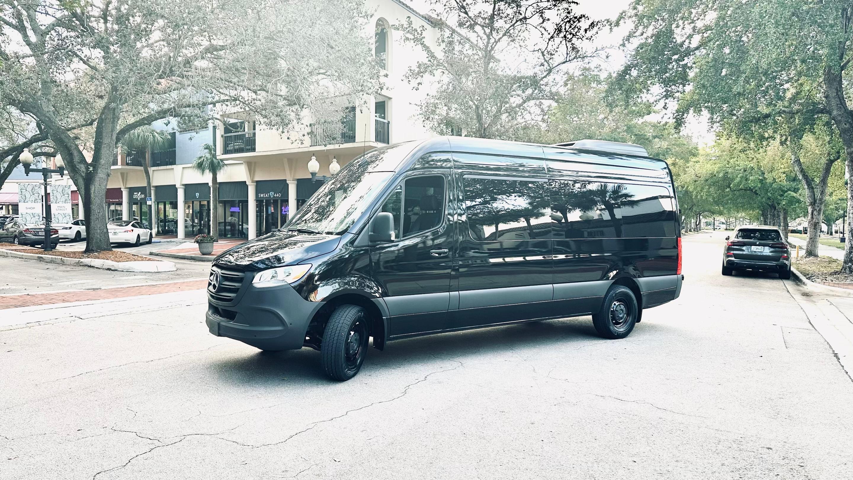 Mercedes-Benz Sprinter 2024 in Miami Lakes, FL