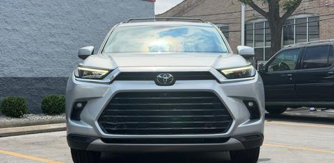 Toyota Grand Highlander 2024