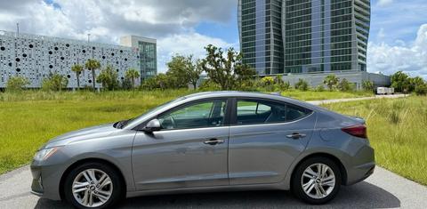 Hyundai Elantra 2019
