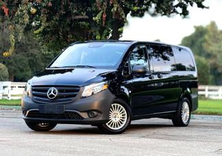 Mercedes-Benz V-Class car