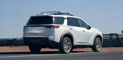 Nissan Pathfinder 2025