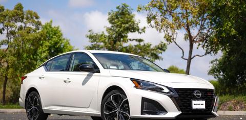Nissan Altima 2023