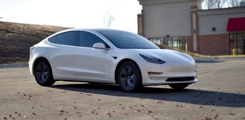 Tesla Model 3 2020