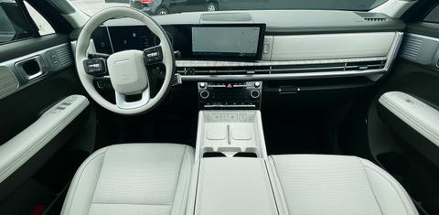 Hyundai Santa Fe 2025