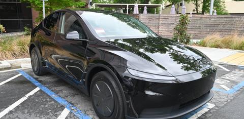 Tesla Model Y 2026