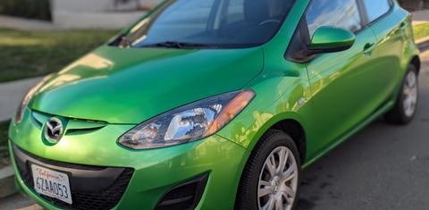Mazda Mazda2 2013