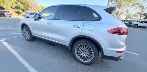 Porsche Cayenne 2016