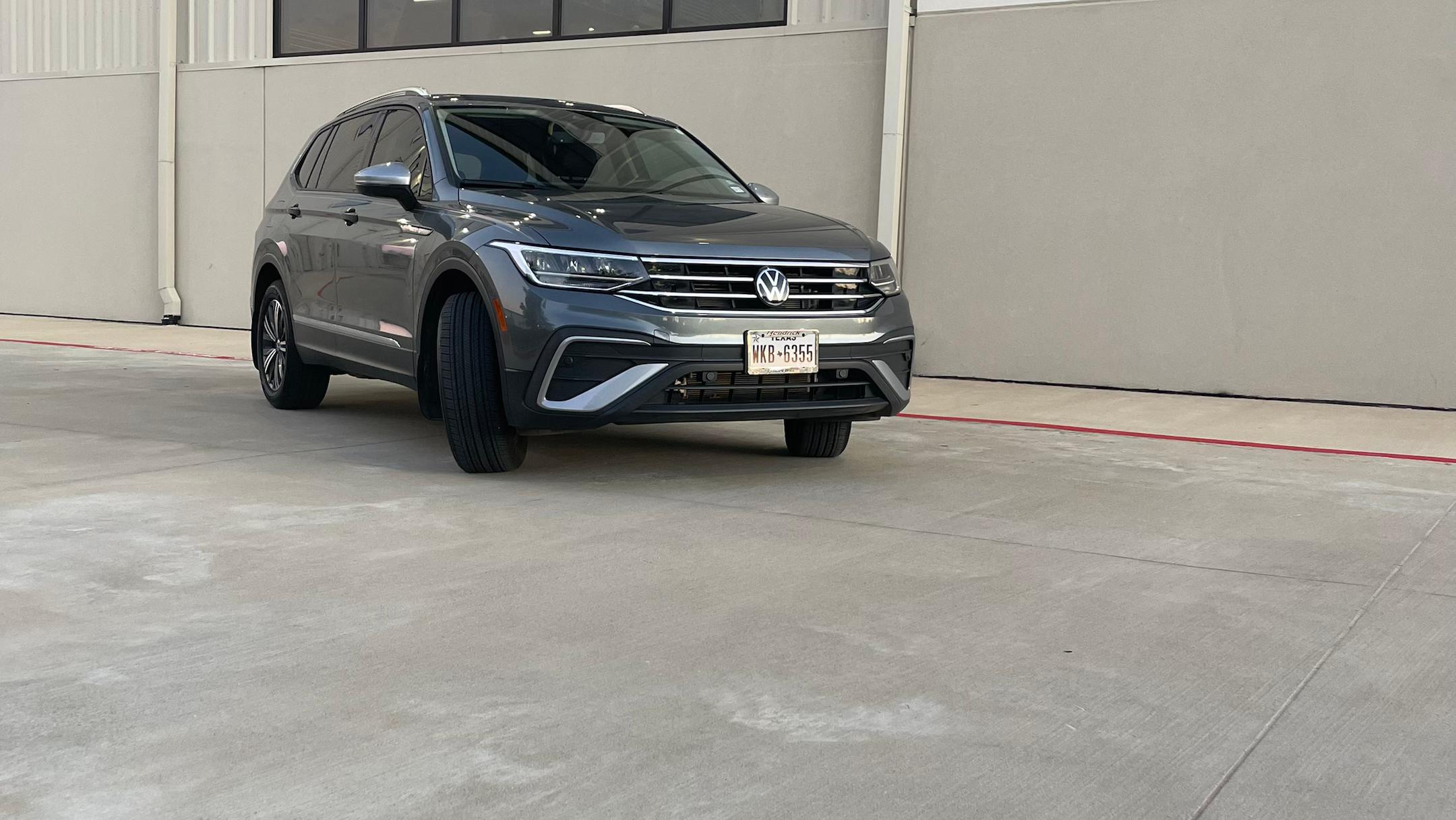 Volkswagen Tiguan 2024 in Irving, TX