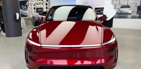 Tesla Model Y 2026