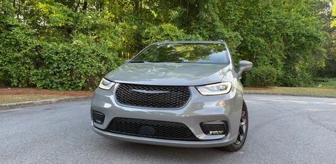 Chrysler Pacifica 2022