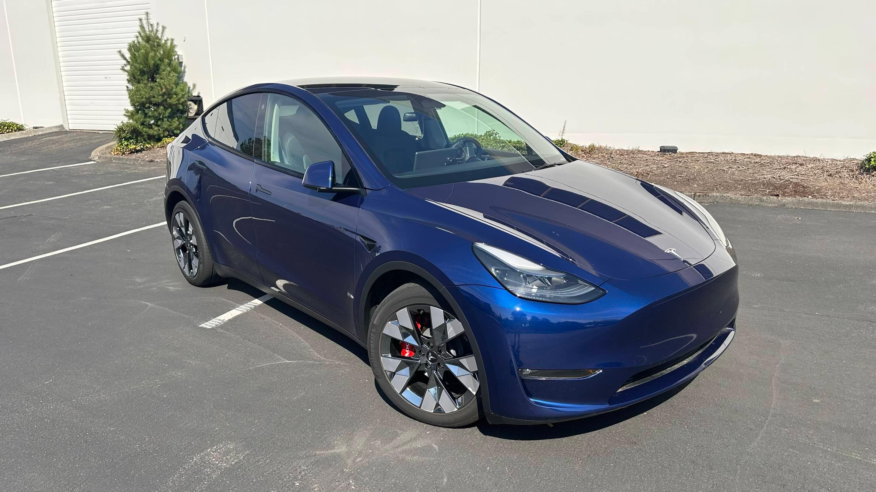 Tesla Model Y 2023 in Tukwila, WA