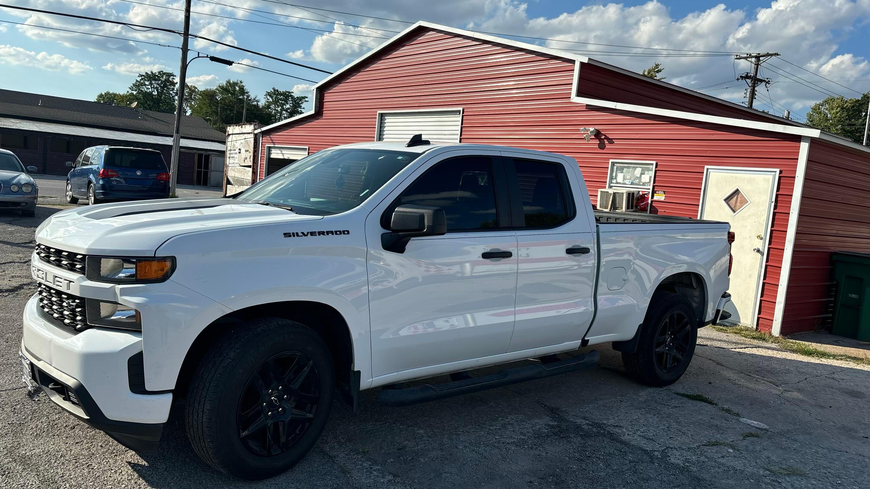 Chevrolet Silverado 1500 2021 in East St. Louis, IL