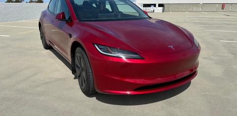 Tesla Model 3 2025