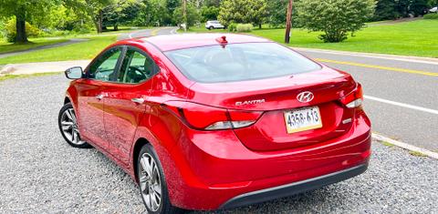 Hyundai Elantra 2016