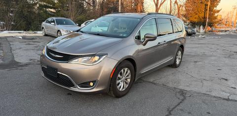 Chrysler Pacifica 2017