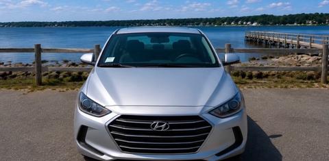 Hyundai Elantra 2017