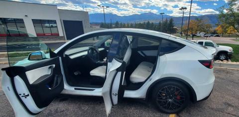 Tesla Model Y 2022
