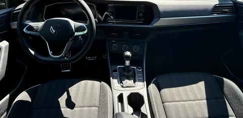 Volkswagen Jetta 2023