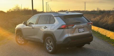 Toyota RAV4 Hybrid 2025