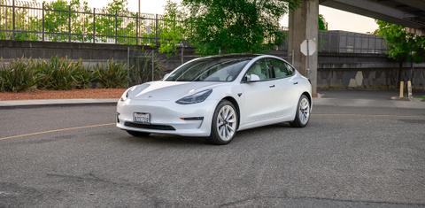 Tesla Model 3 2022
