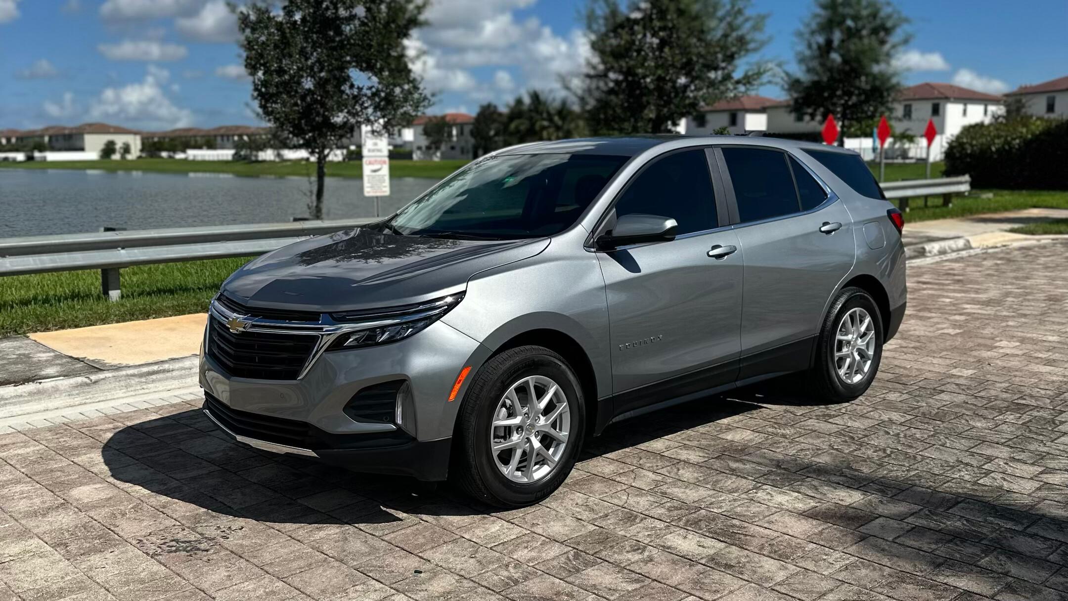 Chevrolet Equinox 2024 in Miami, FL