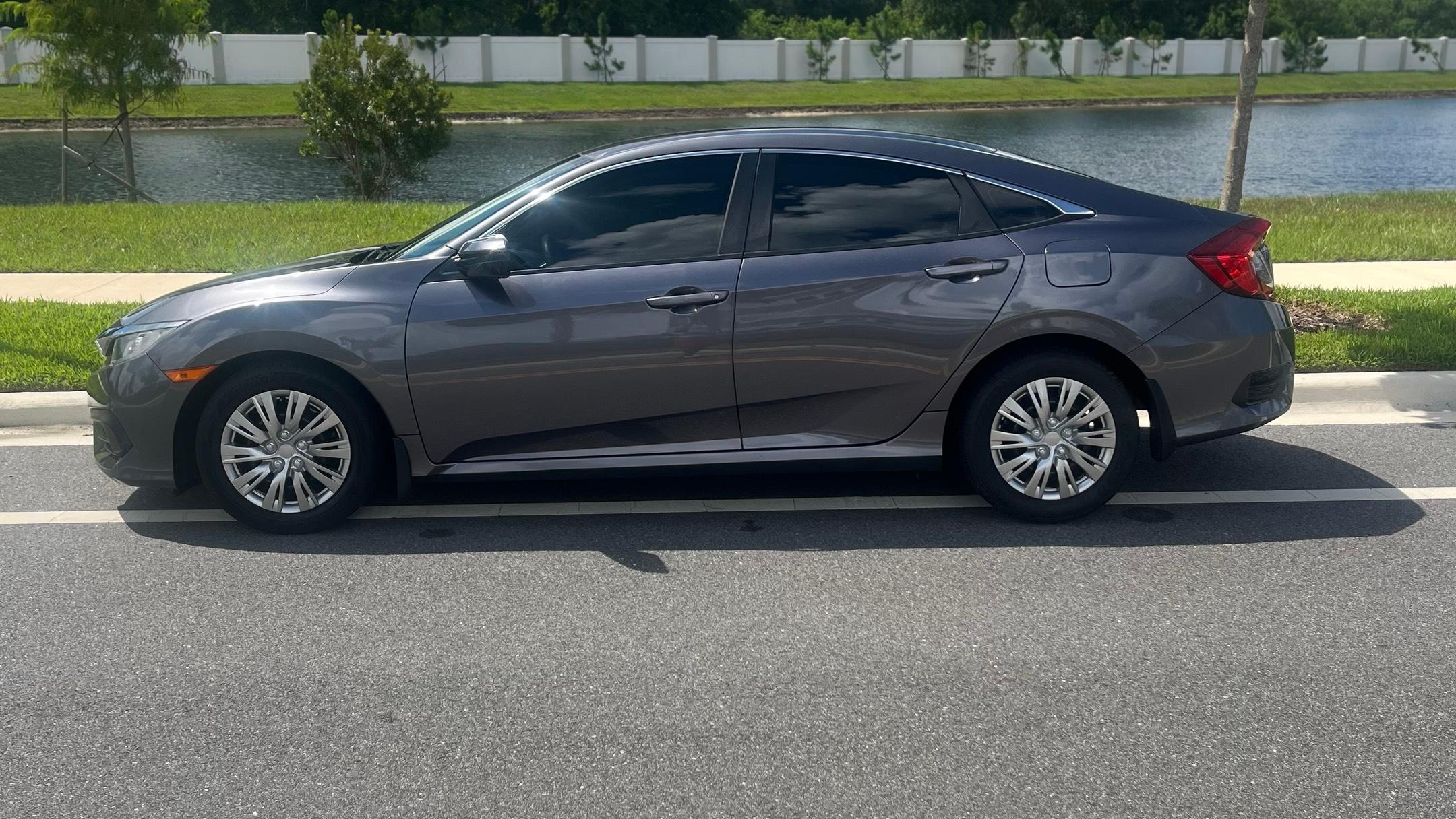 Honda Civic 2017 in Tampa, FL