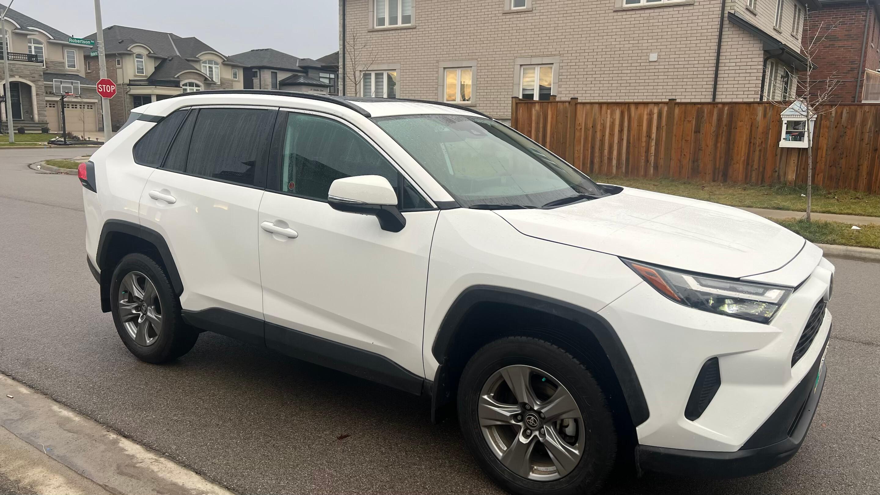 Toyota RAV4 2024 à Oakville, ON