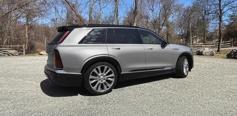 Cadillac VISTIQ 2026