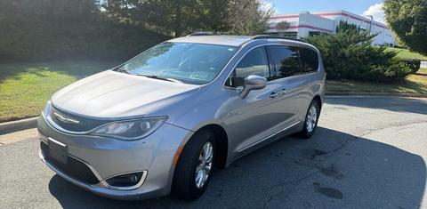 Chrysler Pacifica 2017