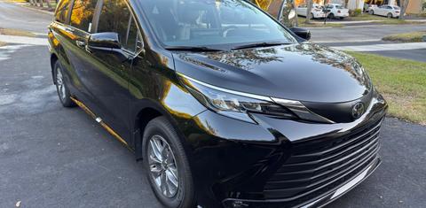 Toyota Sienna 2026