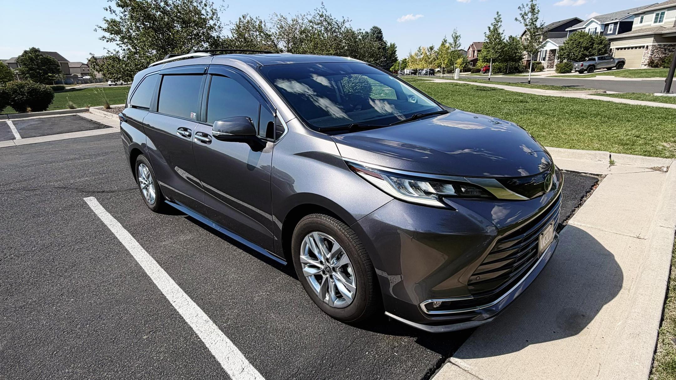 Toyota Sienna 2022 in Denver, CO