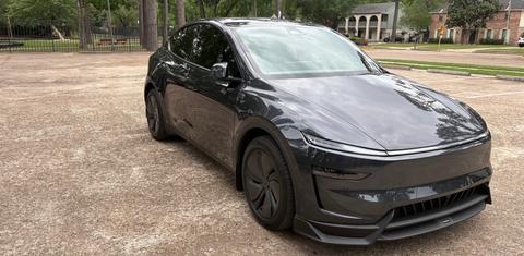 Tesla Model Y 2026