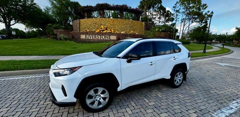 Toyota RAV4 2021