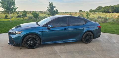 Toyota Camry Hybrid 2025