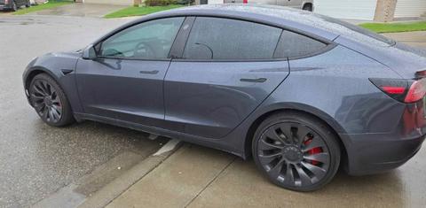 Tesla Model 3 2021