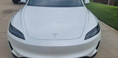 Tesla Model 3 2025