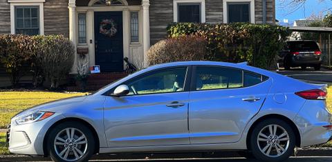 Hyundai Elantra 2017