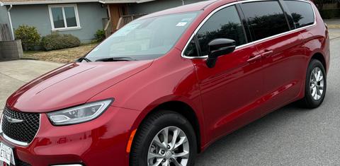 Chrysler Pacifica 2026