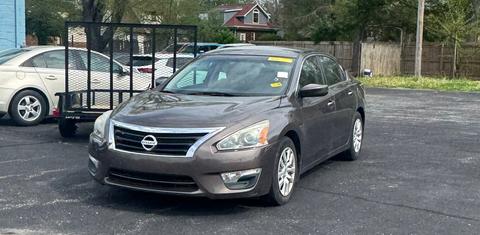 Nissan Altima 2015