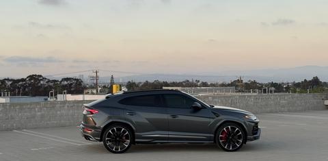 Lamborghini Urus 2020