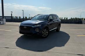 Hyundai Santa Fe 2019 in Calgary